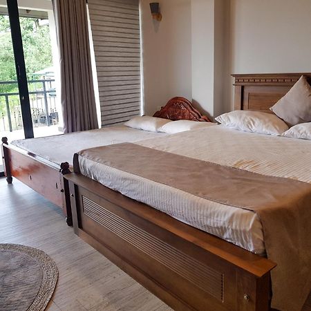 Lush Breeze Hotell Kandy Eksteriør bilde