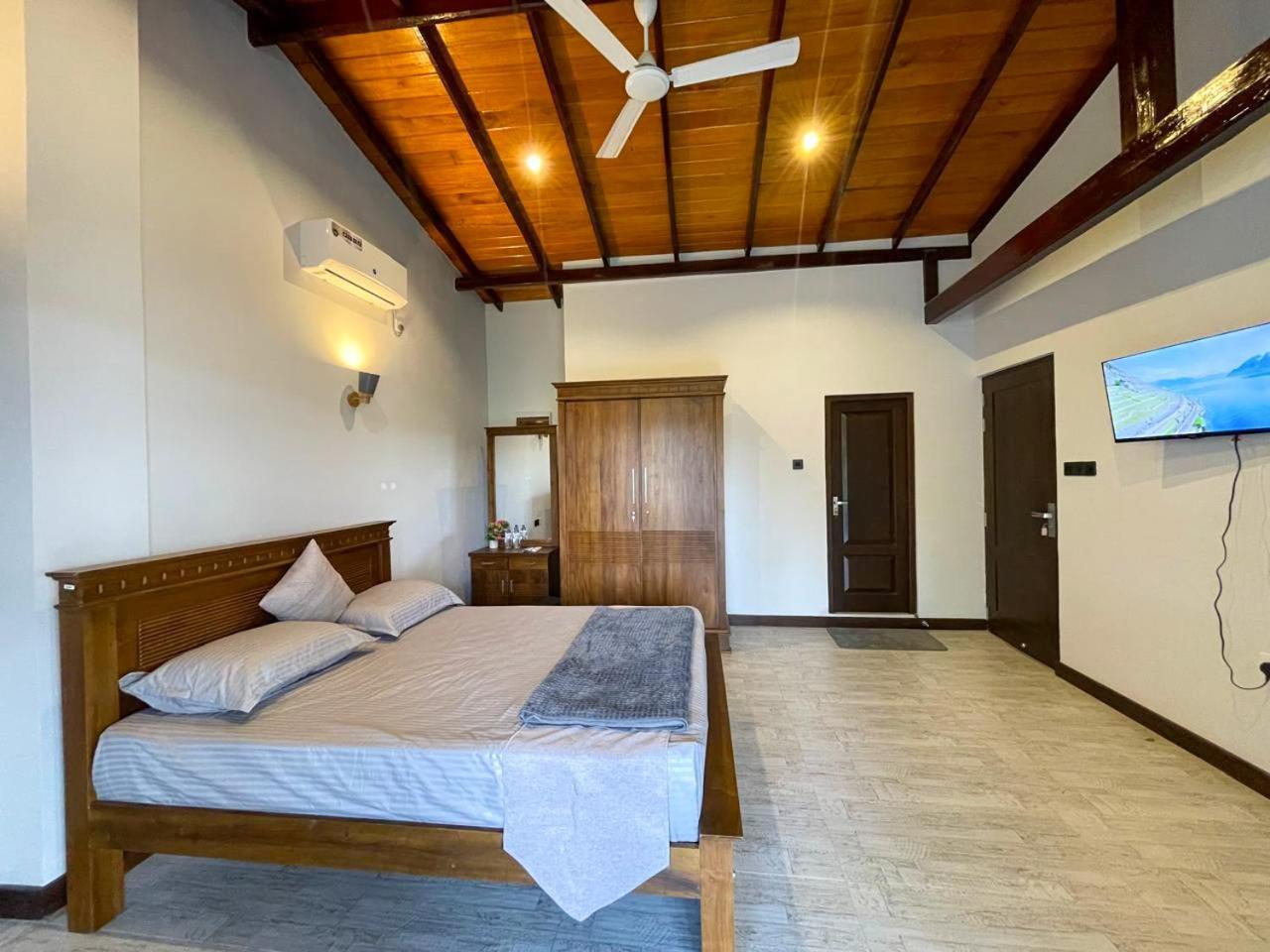 Lush Breeze Hotell Kandy Eksteriør bilde