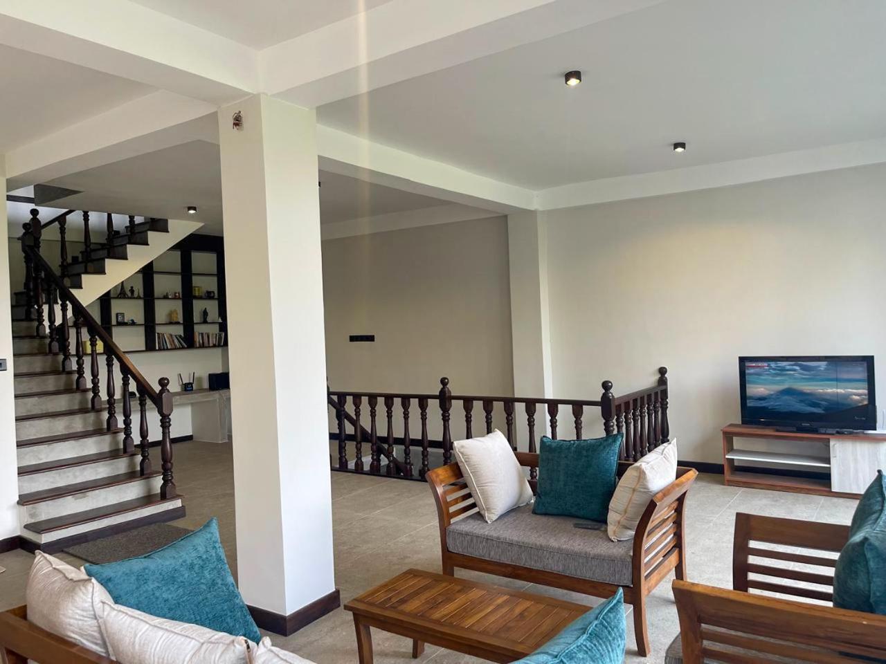 Lush Breeze Hotell Kandy Eksteriør bilde